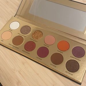 Coloured Raine Queen of Hearts Eyeshadow Palette